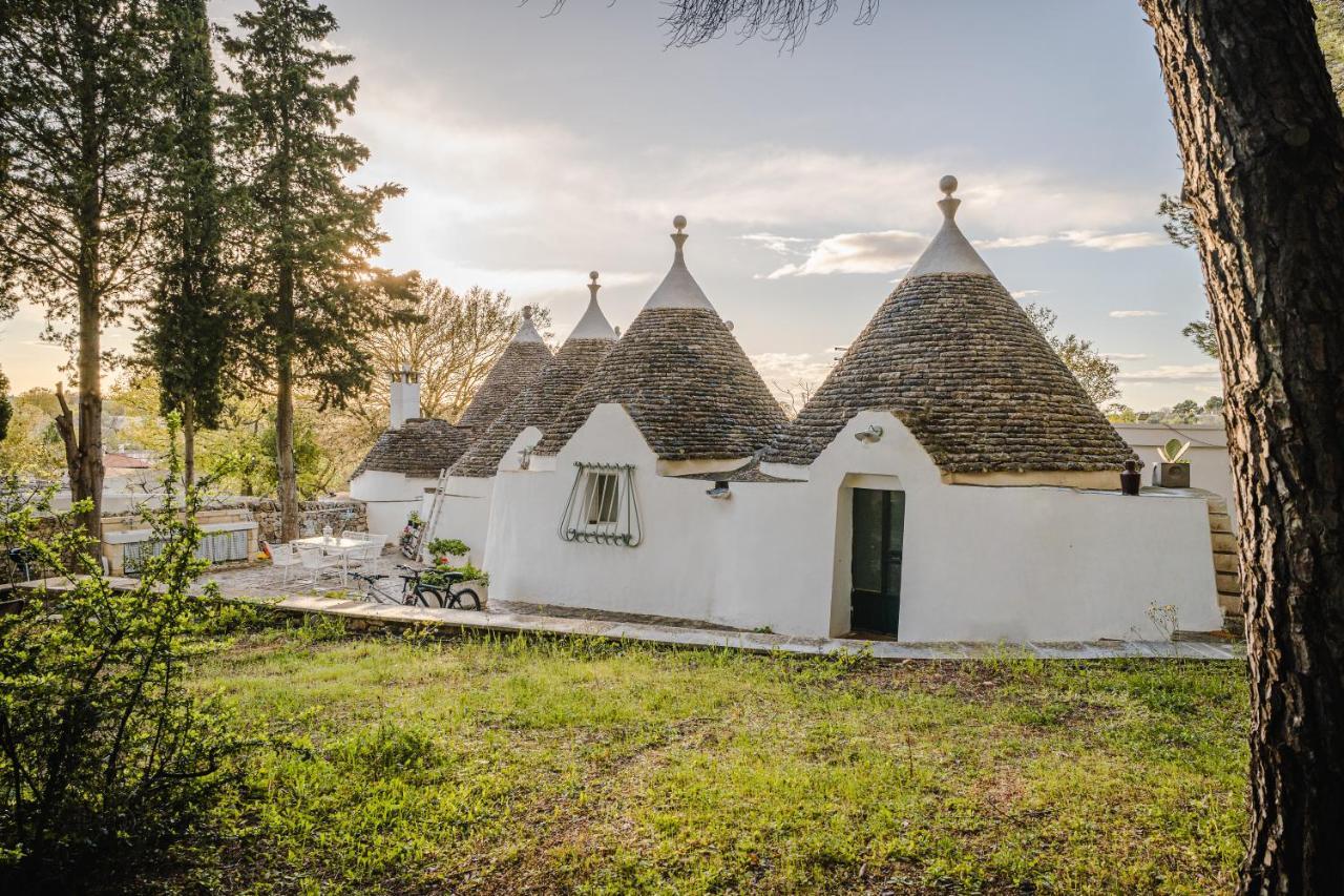 Ad Un Passo Da Cisternino - Trulli Con Foresta, Bici E Barbecue 치스테르니노 외부 사진